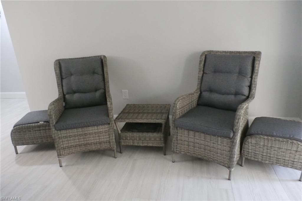 11110 Caravel CIR 101-22
