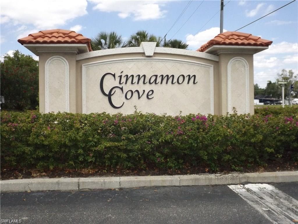 11110 Caravel CIR 101-1