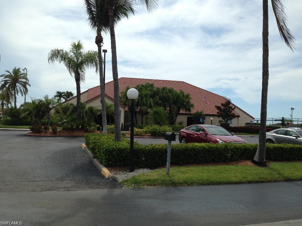 11110 Caravel CIR 101-4