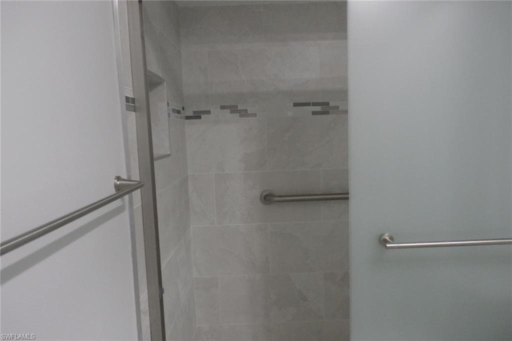 11110 Caravel CIR 101-25
