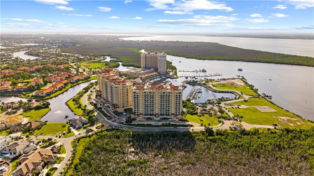 6081 Silver King BLVD 505-5