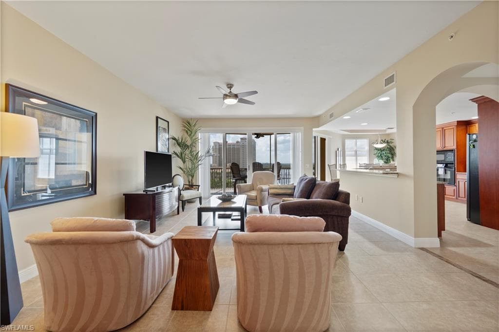 6081 Silver King BLVD 505-8