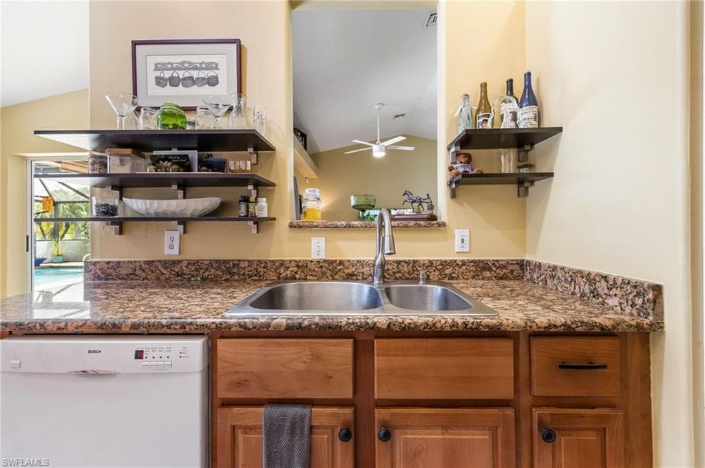 273 Justene CIR-15
