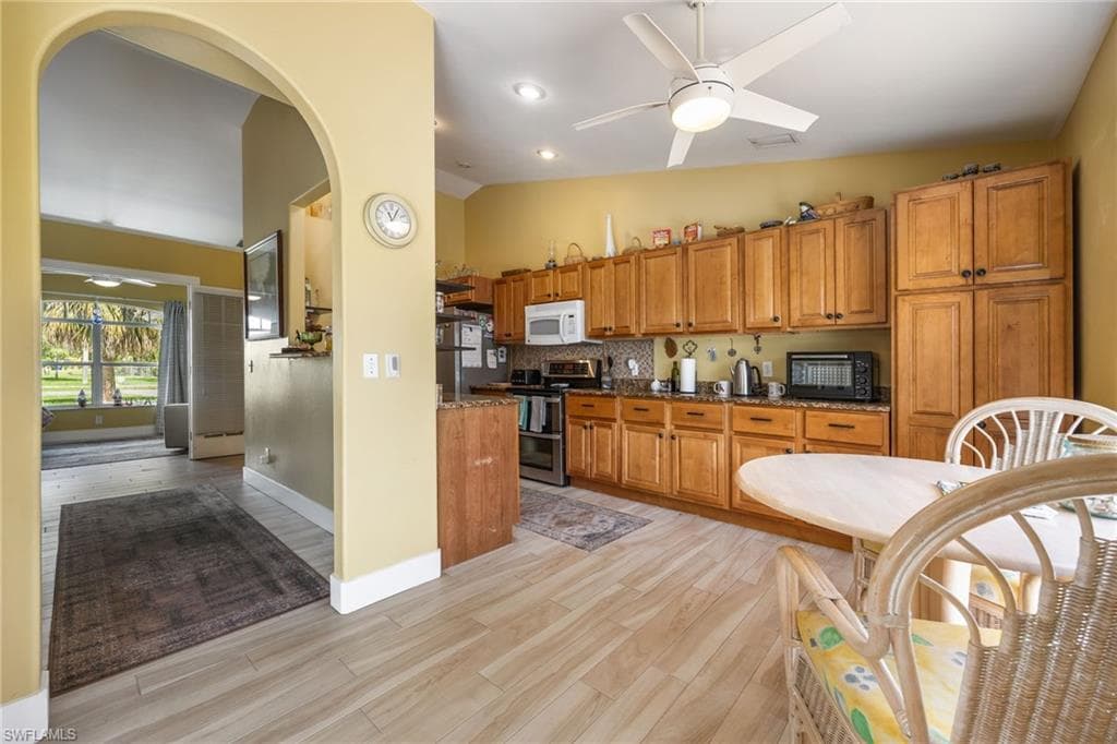 273 Justene CIR-19