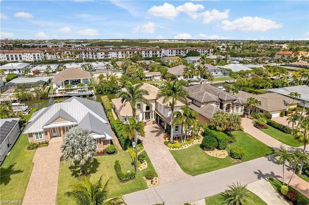 1435 Osprey AVE-2