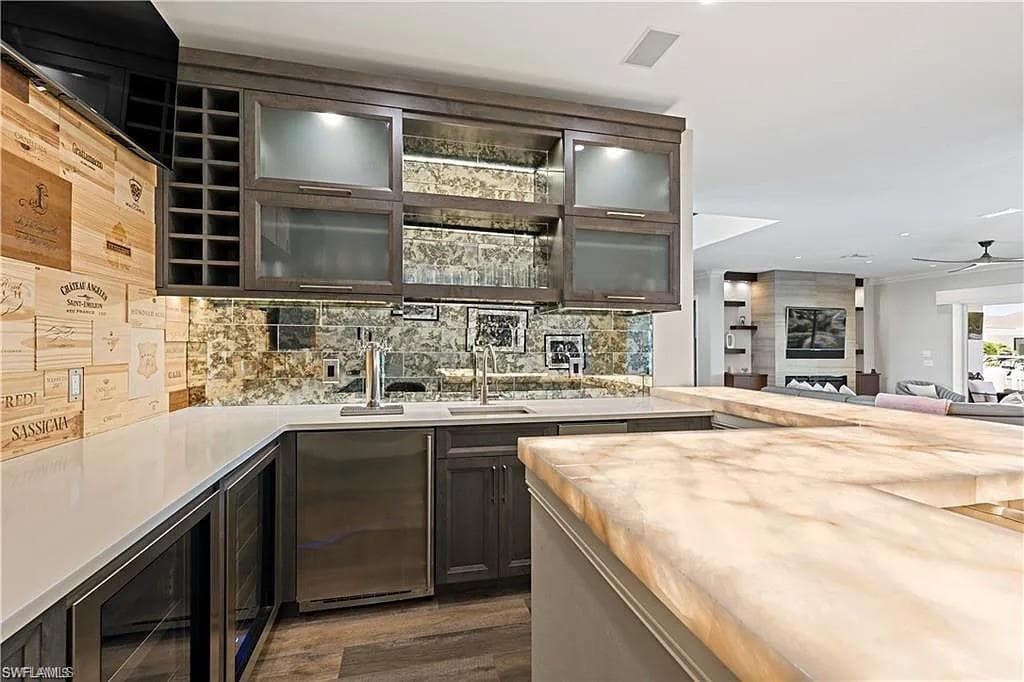 1435 Osprey AVE-8