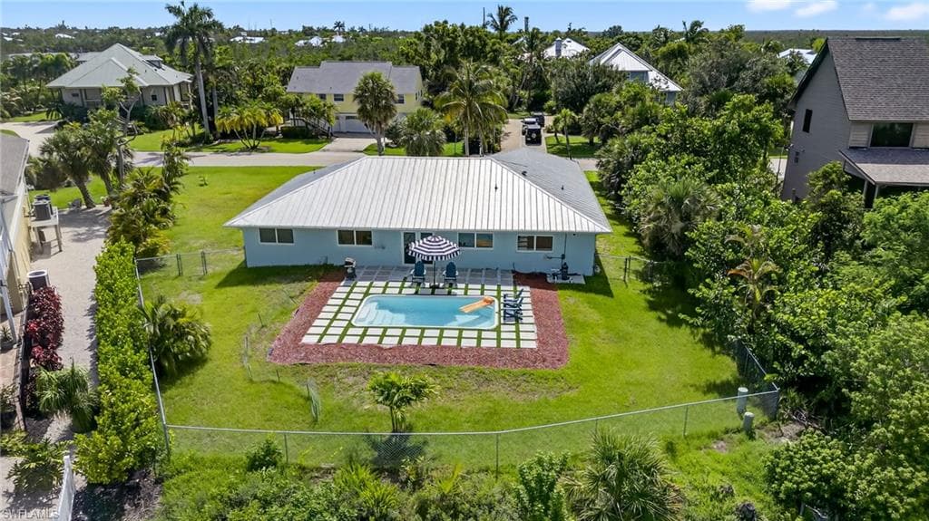 1377 Sand Castle RD-44