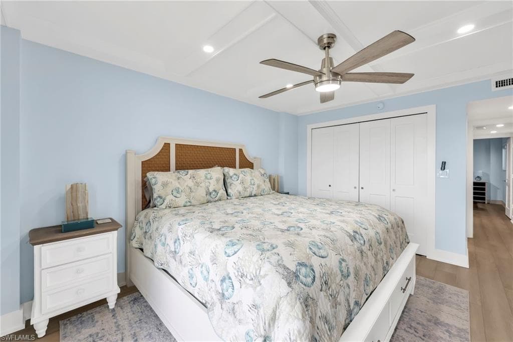 1300 Gulf Shore BLVD N 700-15