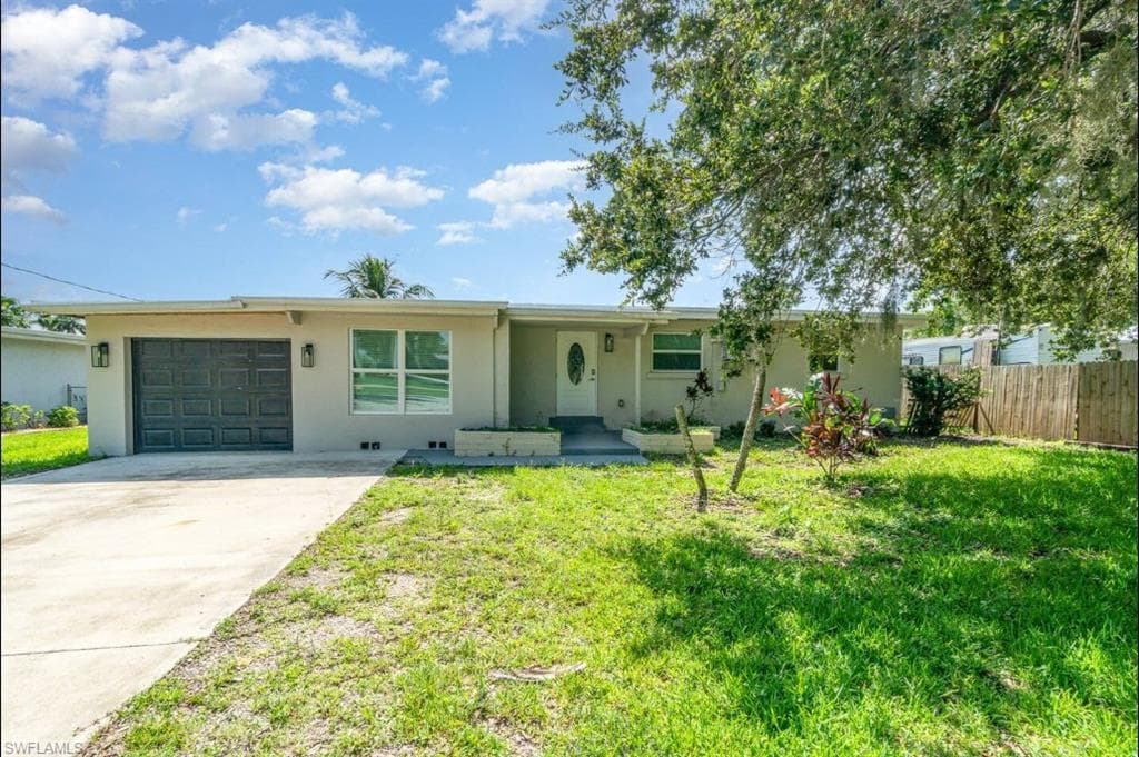 203 Kingston DR-27