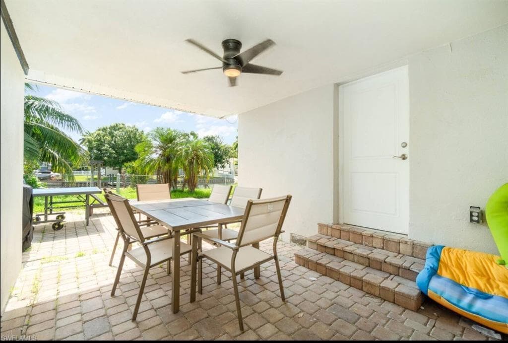 203 Kingston DR-13