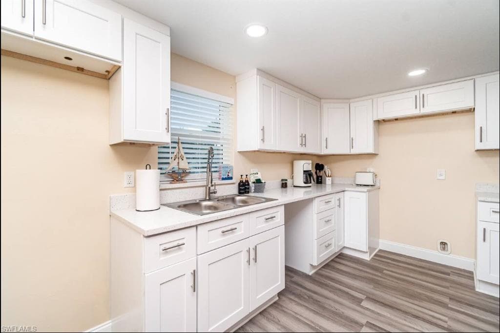 203 Kingston DR-5