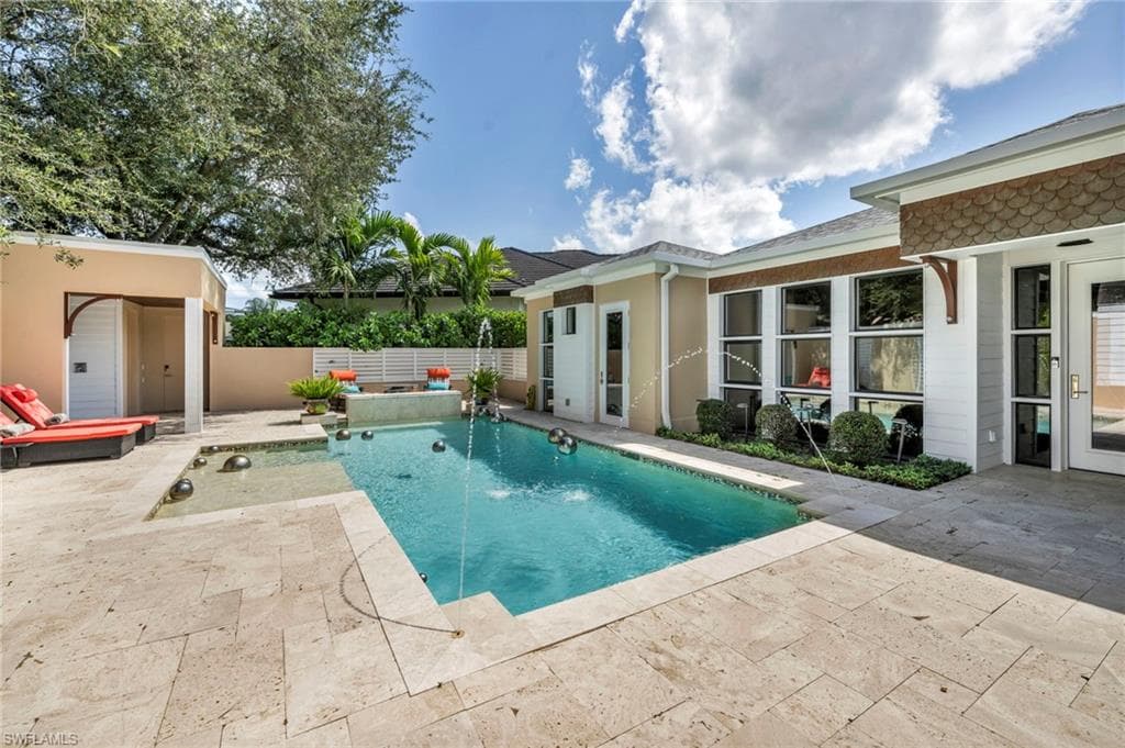 6908 Lone Oak BLVD-28