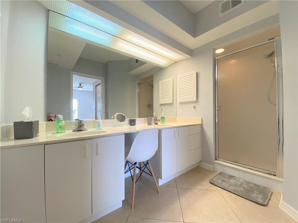 6934 Rain Lily CT 103-14