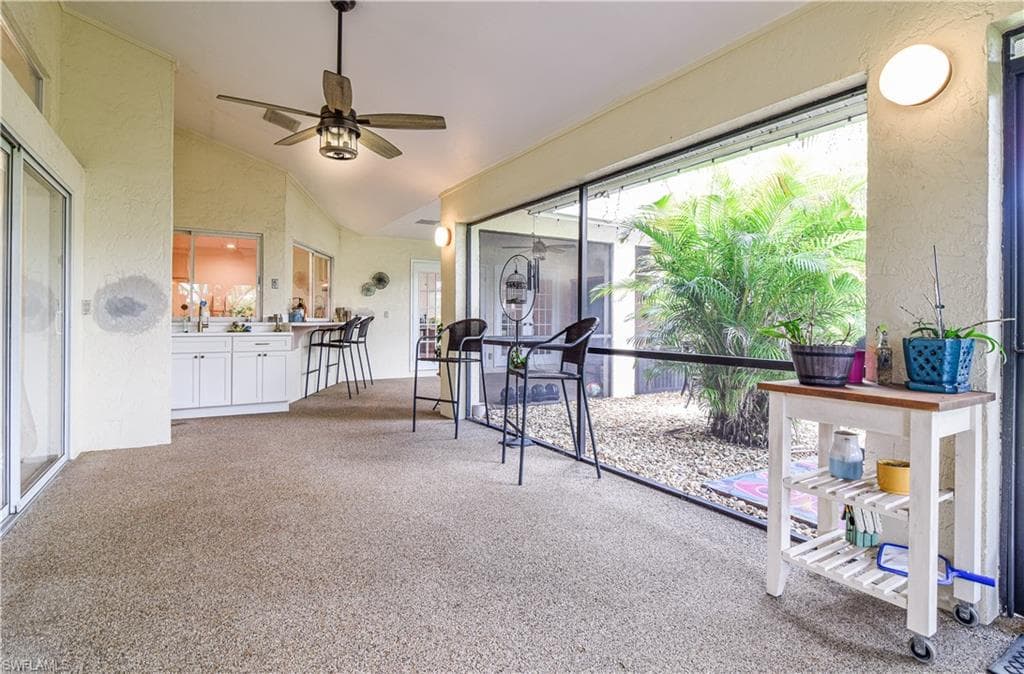 4225 Prestwick CT-42