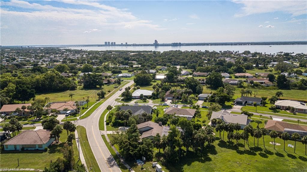 4225 Prestwick CT-50