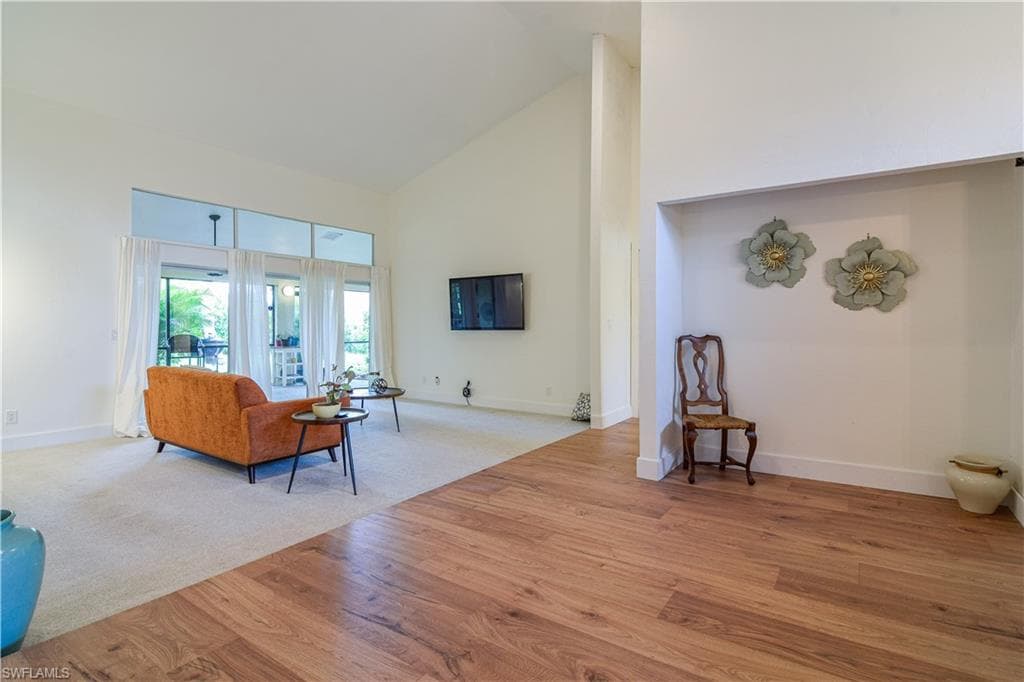 4225 Prestwick CT-31