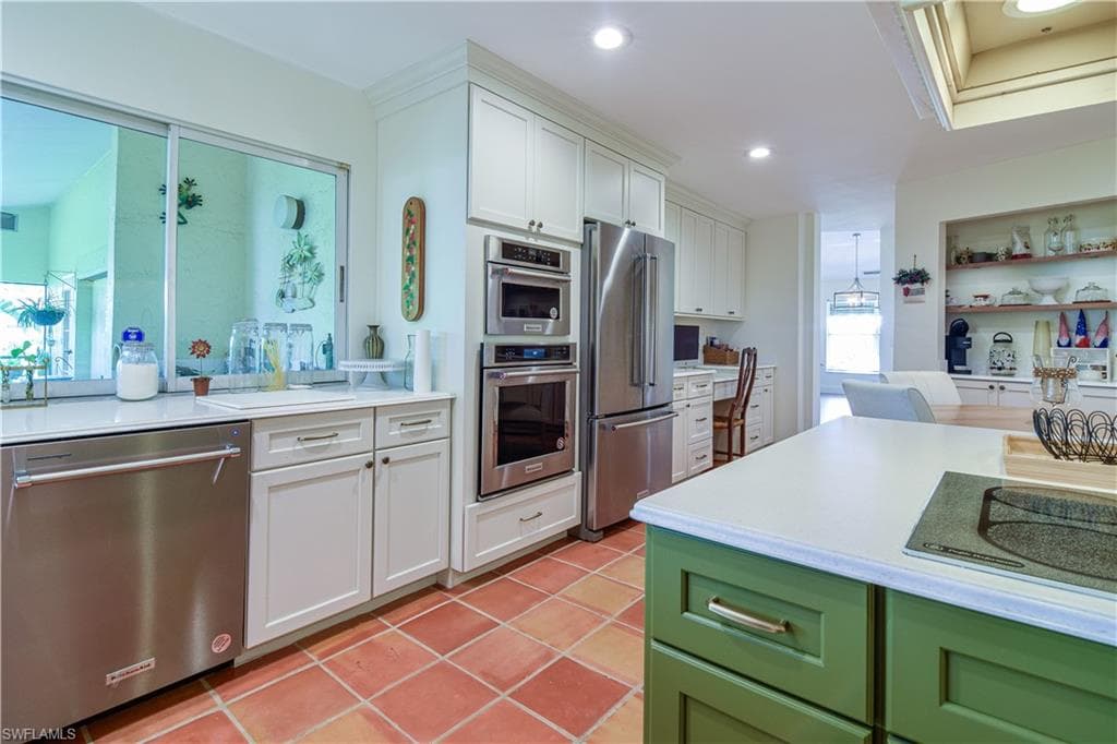 4225 Prestwick CT-4