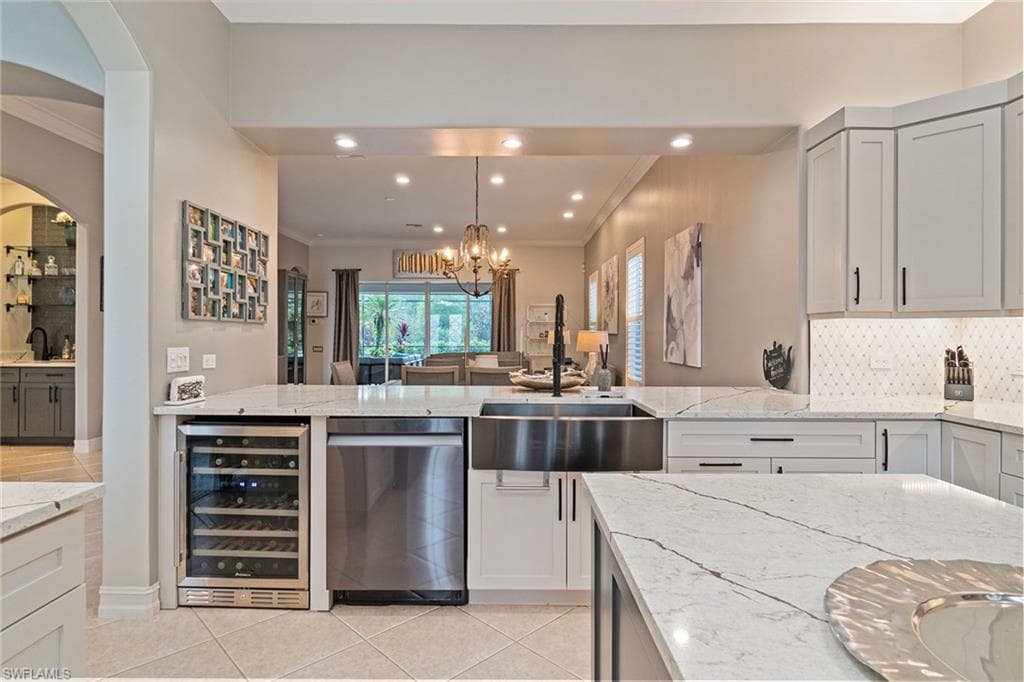 12471 Villagio WAY-15