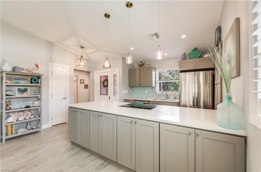 1657 Atlanta Plaza DR-5