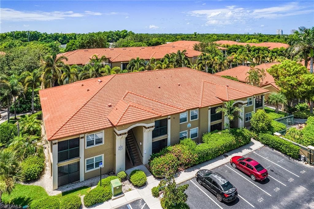 8920 Colonnades CT E 524-23