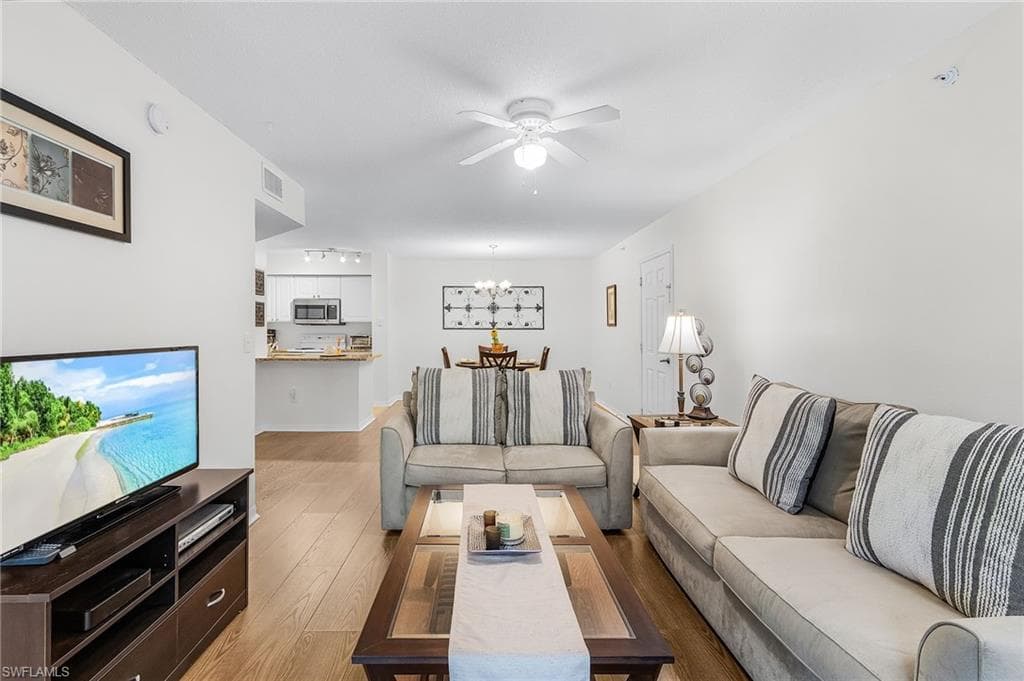 8920 Colonnades CT E 524-2