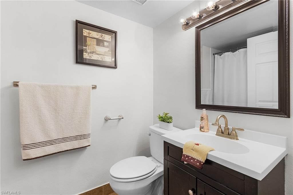 8920 Colonnades CT E 524-10