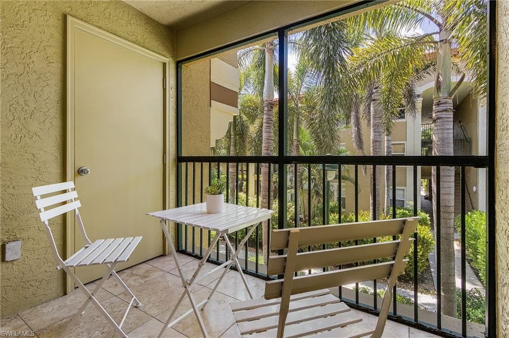 8920 Colonnades CT E 524-15