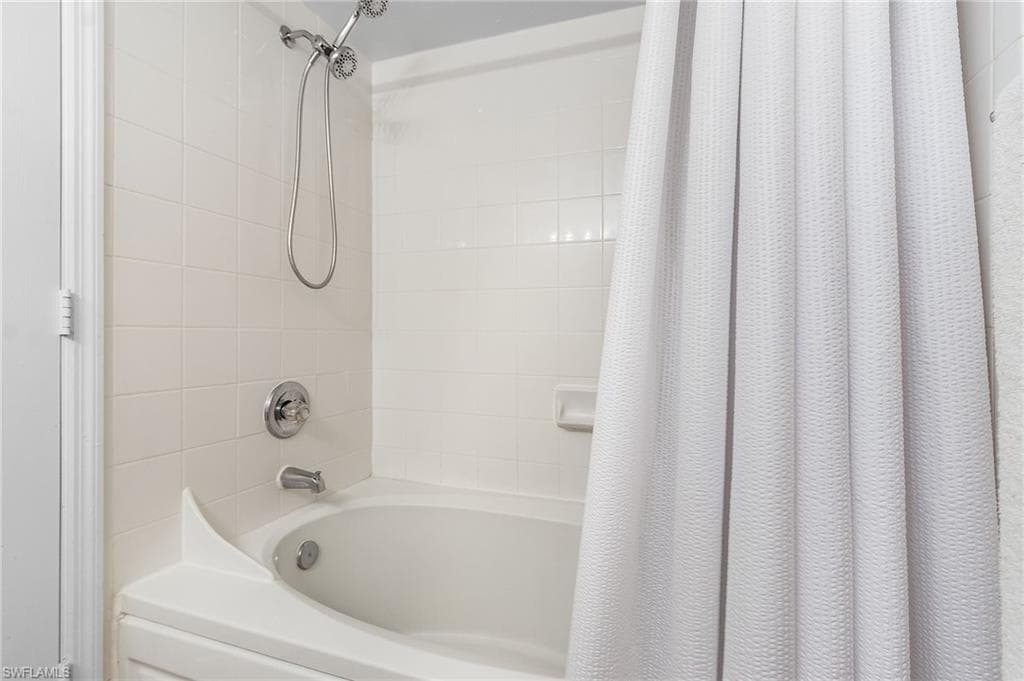 8920 Colonnades CT E 524-11