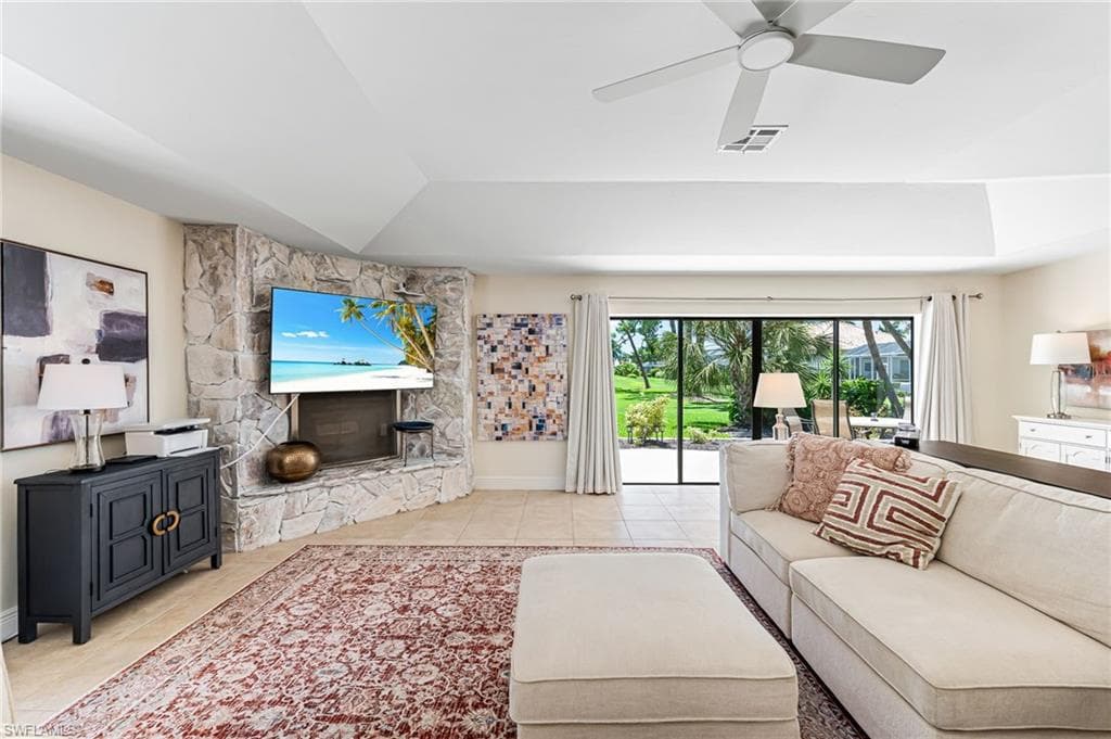 9908 White Sands PL-13