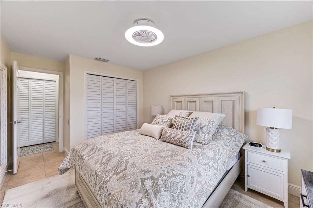 9908 White Sands PL-29