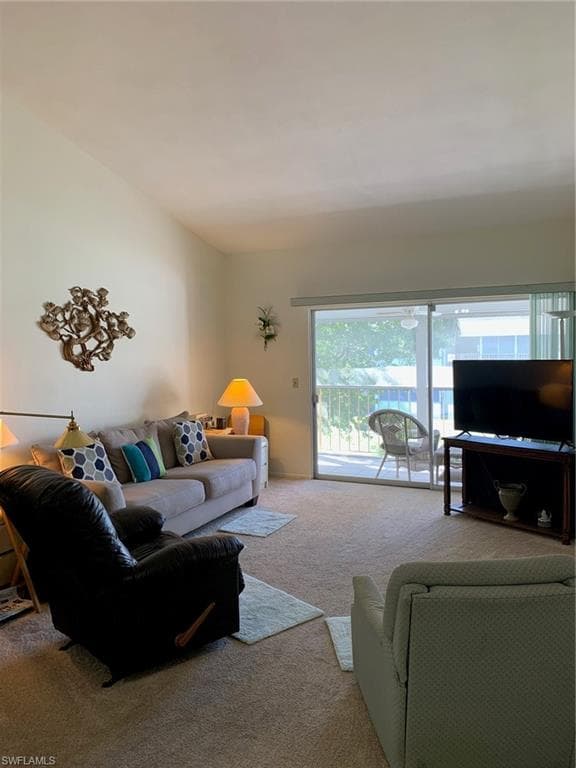 4202 SE 4th PL 10-4