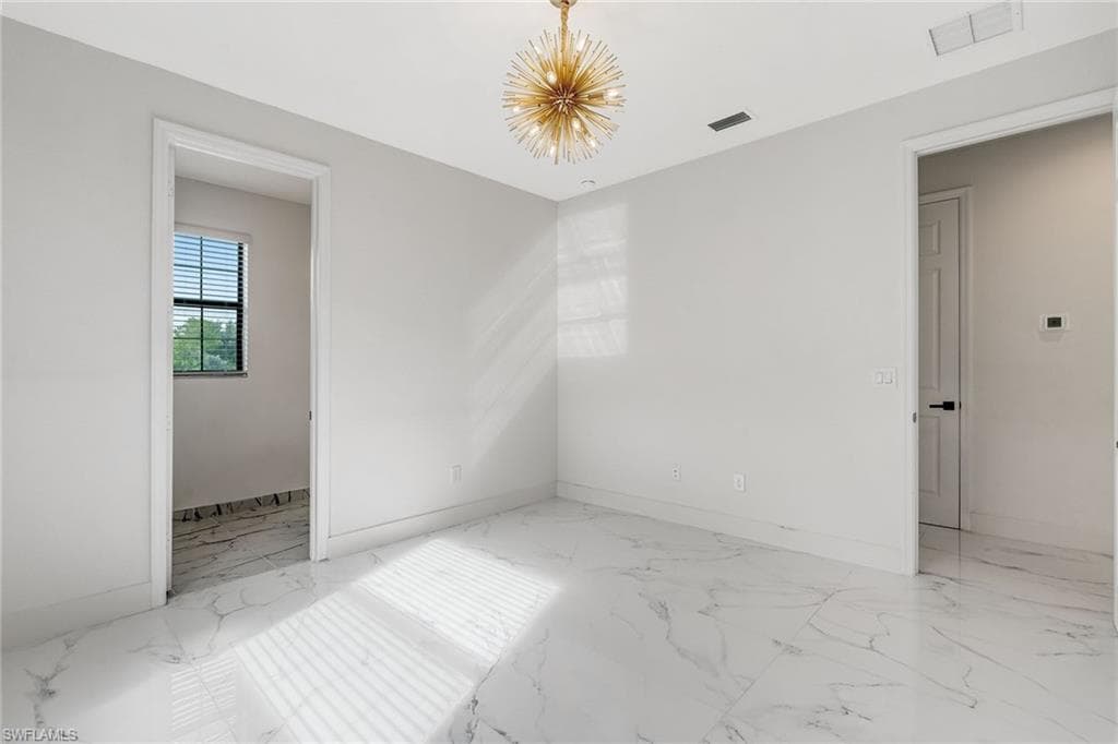 11604 Meadowrun CIR-30