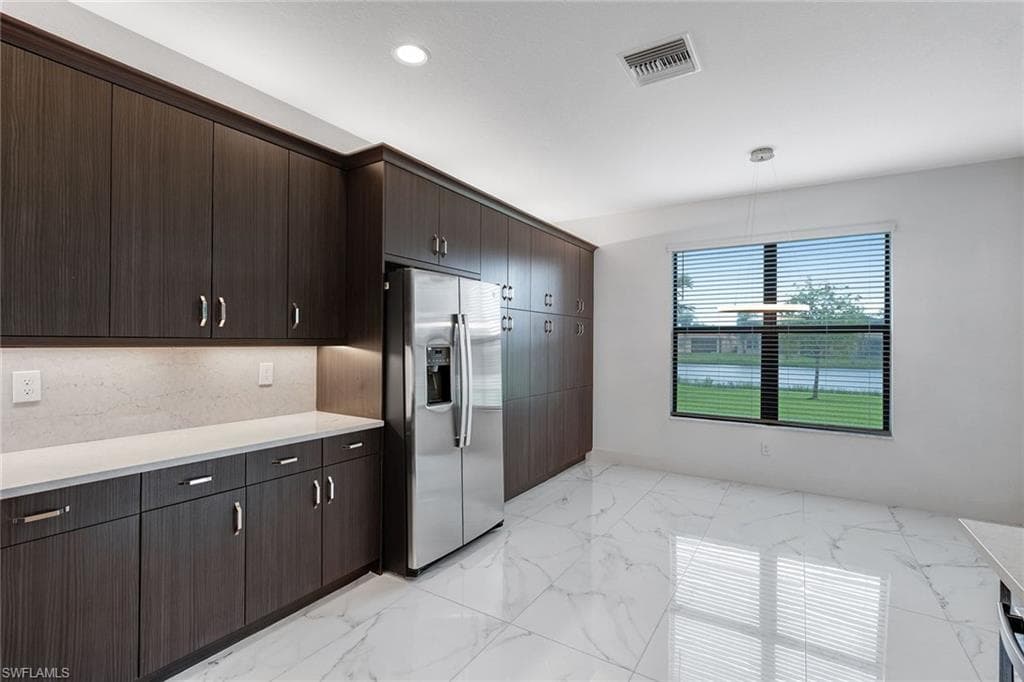 11604 Meadowrun CIR-15