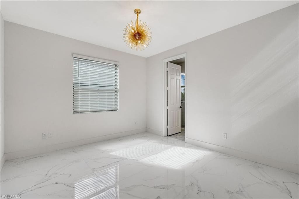 11604 Meadowrun CIR-29