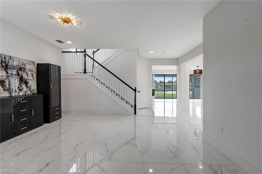 11604 Meadowrun CIR-4