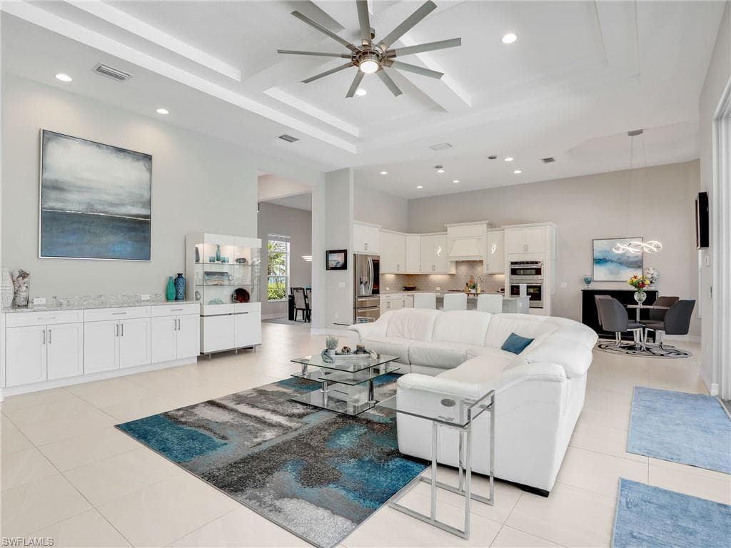 17243 Hidden Estates CIR-21