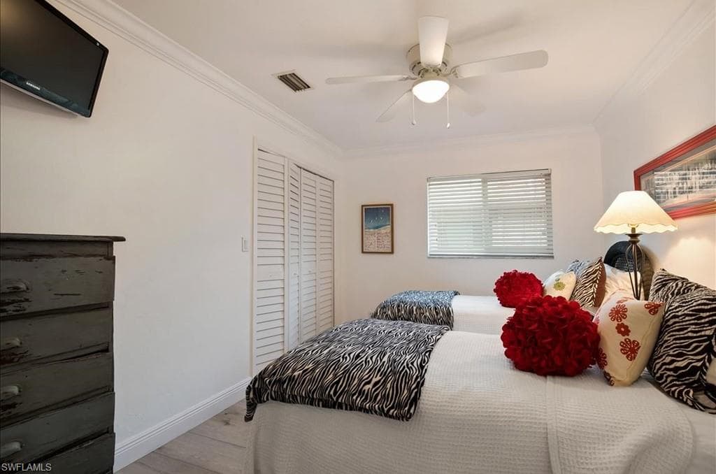 552 105th AVE N-10