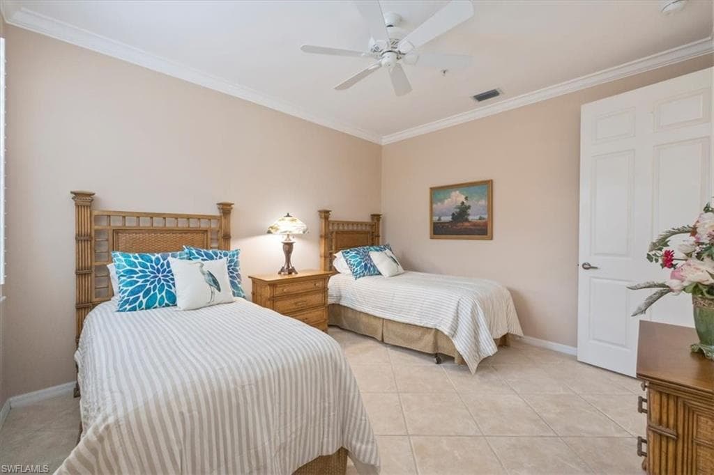 5060 Yacht Harbor CIR 102-23