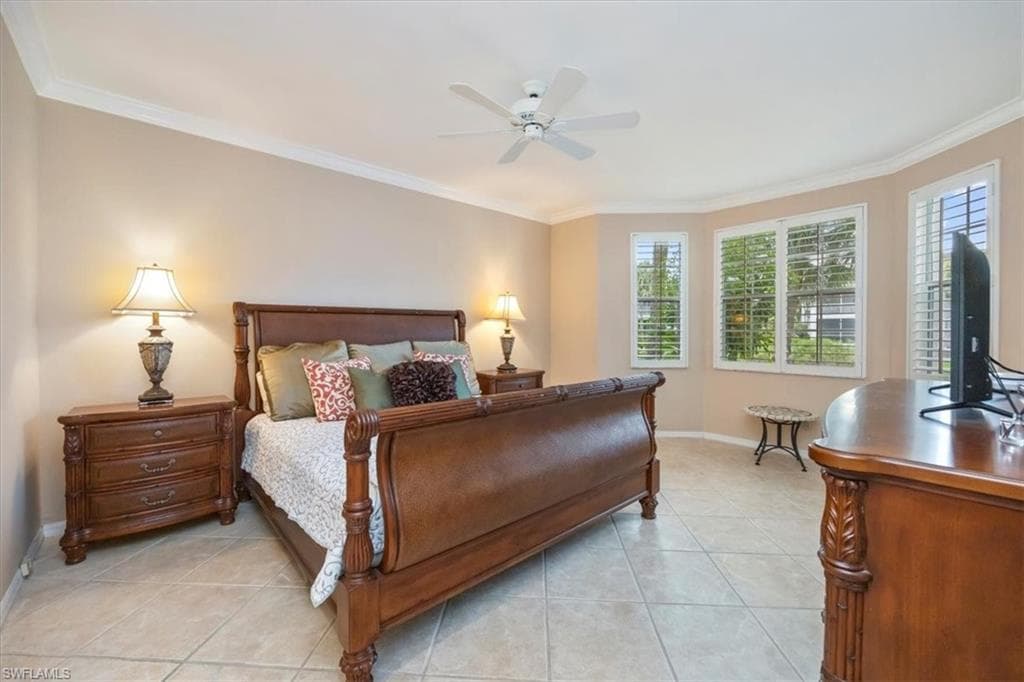 5060 Yacht Harbor CIR 102-17