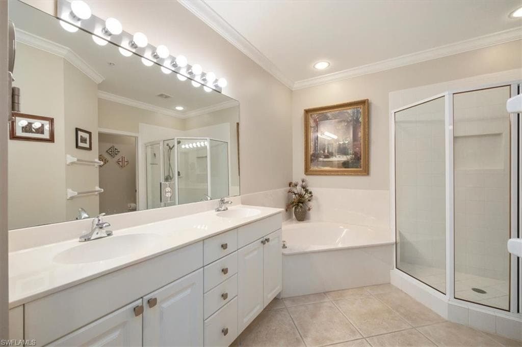 5060 Yacht Harbor CIR 102-20