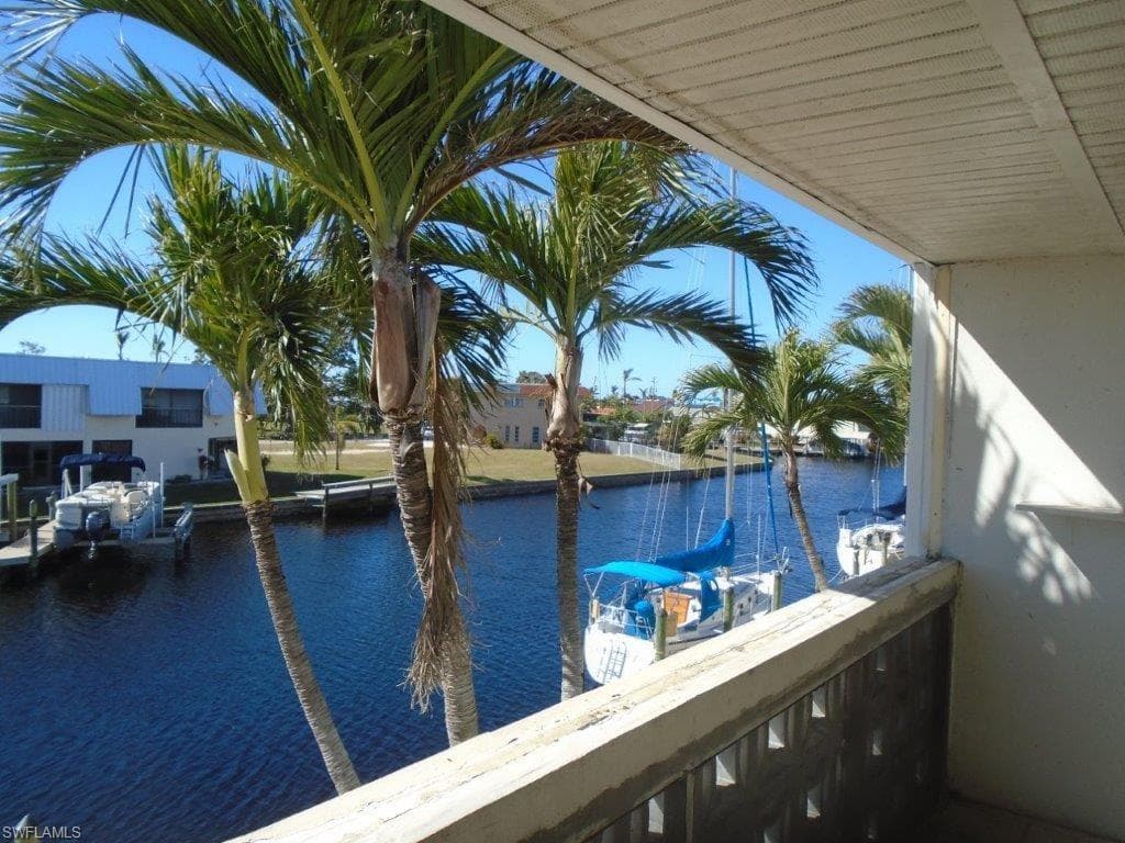 708 Victoria DR 206-7