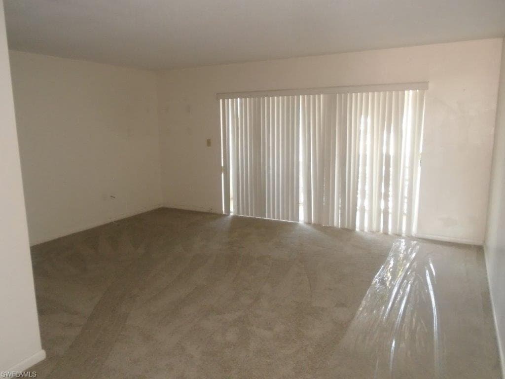 708 Victoria DR 206-11