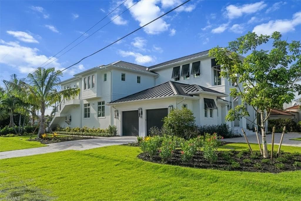 1645 Bonita CT-42