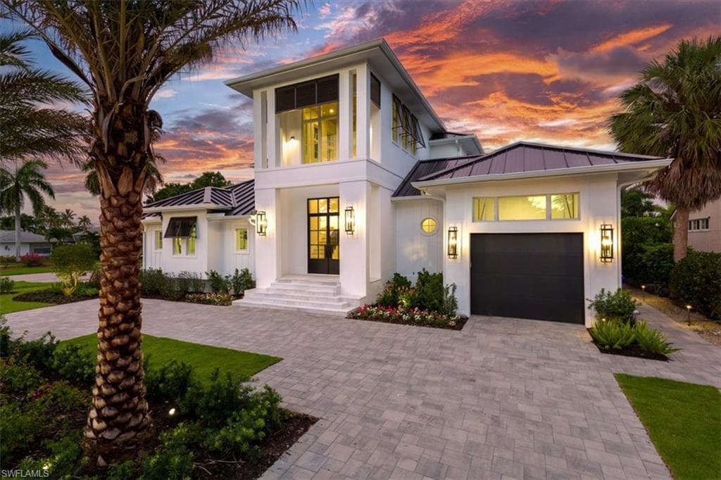 1645 Bonita CT-1