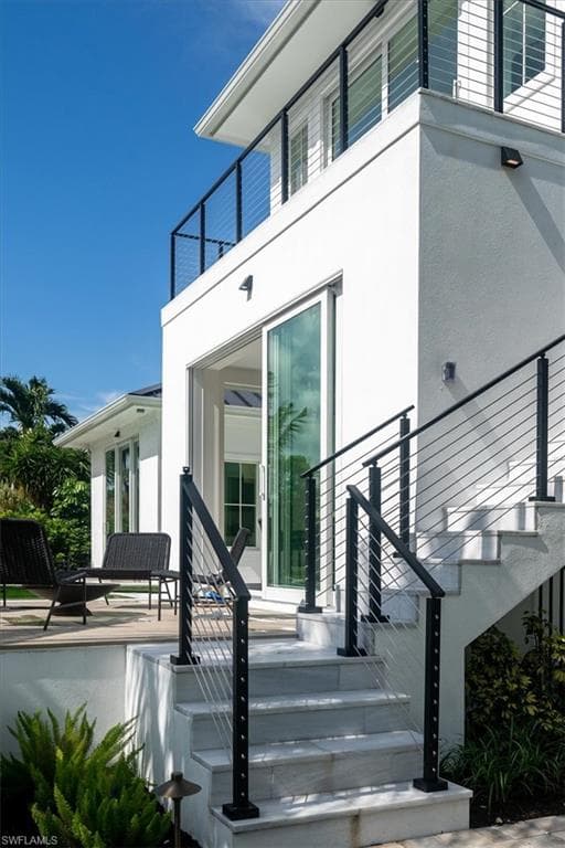 1645 Bonita CT-39
