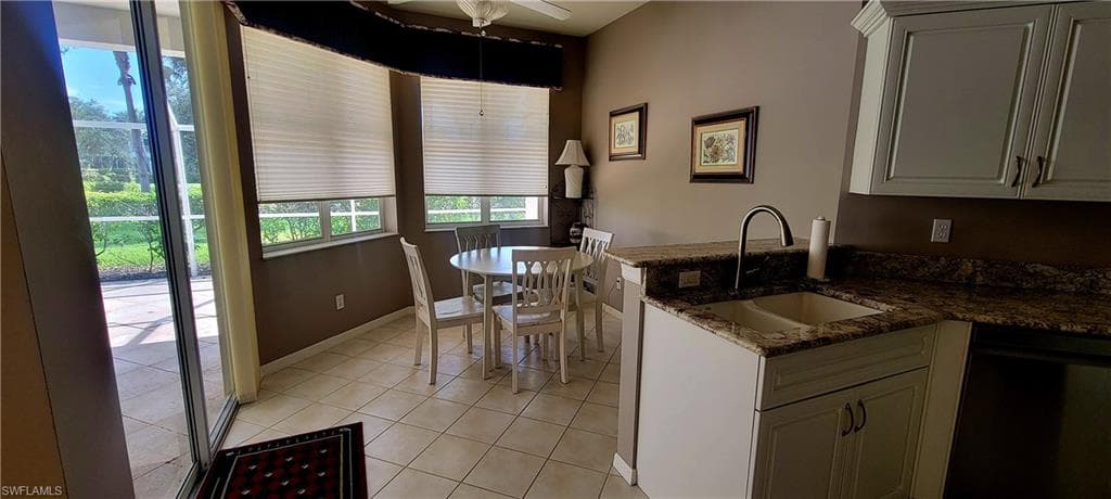 8524 Fairway Bend DR-11