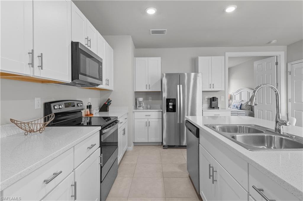 4320 Little Hickory RD-8