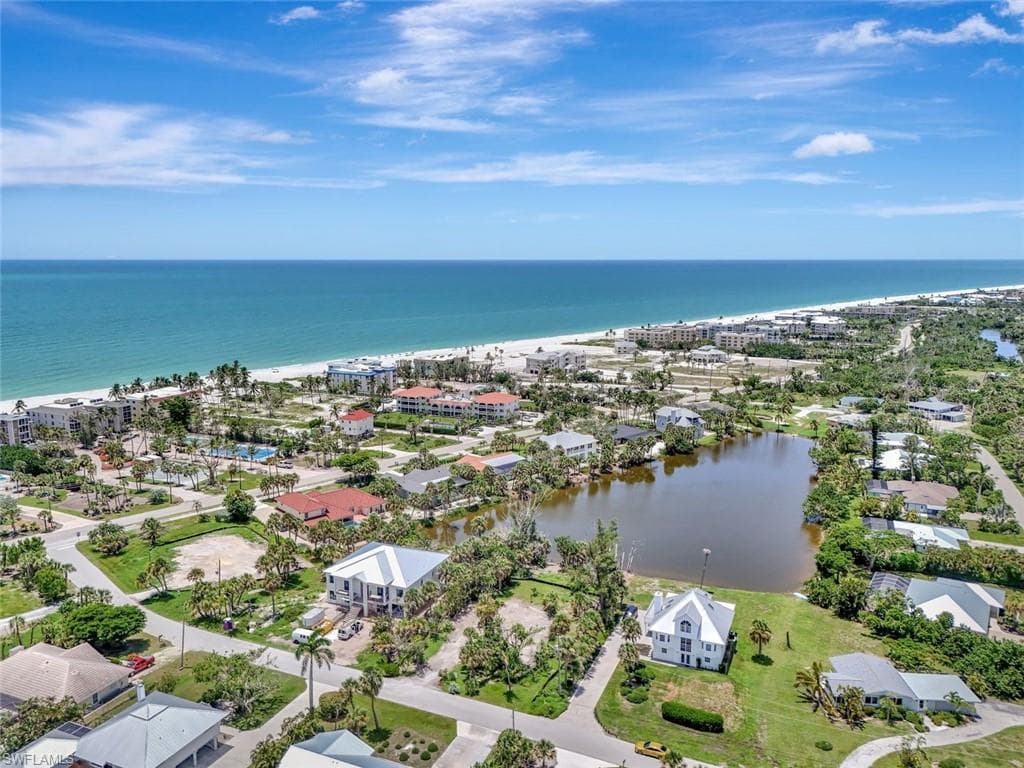231 Palm Lake DR-7