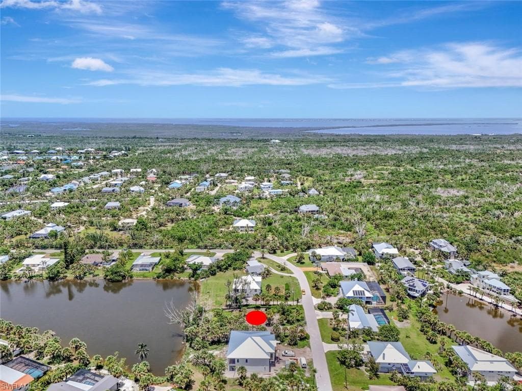 231 Palm Lake DR-14