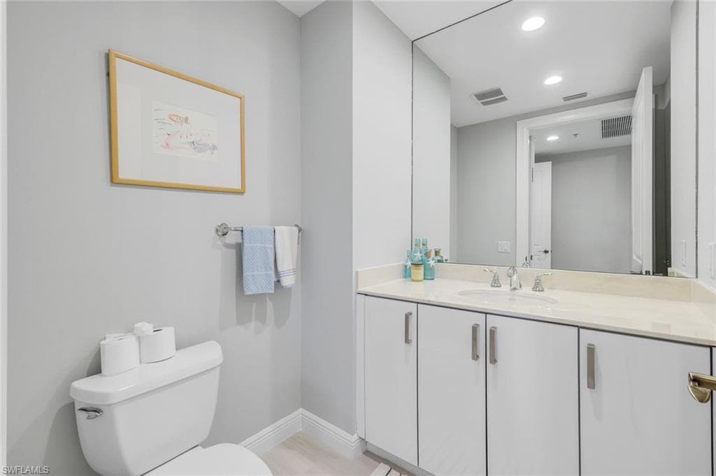 24011 Via Castella DR 2102-23